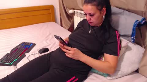jessiestar3 online show from May 2026 11:54:01 PM
