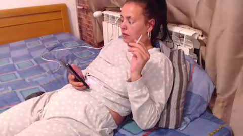 jessiestar3 online show from June 2026 02:57:01 AM