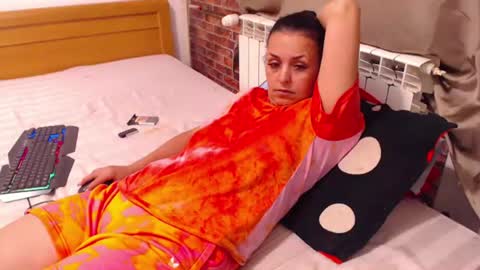 jessiestar3 online show from July 2026 02:05:17 AM