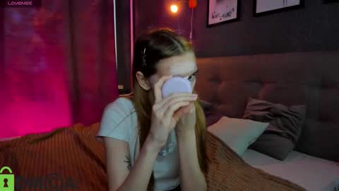 Jessie online show from October 2025 07:30:01 AM