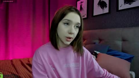 Jessie online show from May 2026 09:18:02 AM