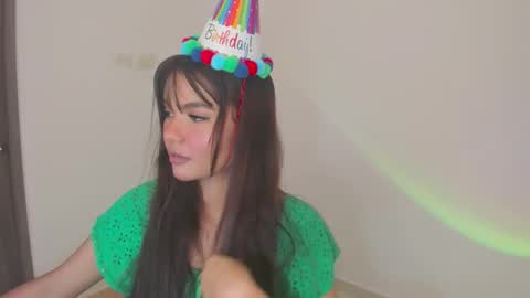 Jessi  online show from September 2025 07:04:02 PM