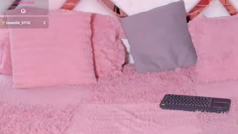 JESSICA STONNE online show from June 2026 06:29:02 AM