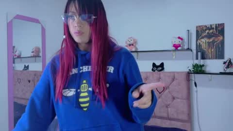 jessikarabbiit online show from May 2026 04:29:01 AM
