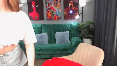 JesssWalker online show from May 2026 08:26:01 PM