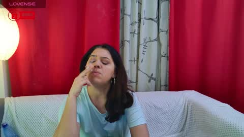 Snapshot of jessthewicked chatting on January 2026 09:35:02 PM JessTheWicked online show from January 2026 09:35:02 PM