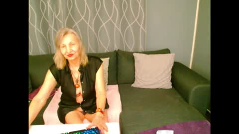 jessy curt online show from December 2025 03:59:02 AM