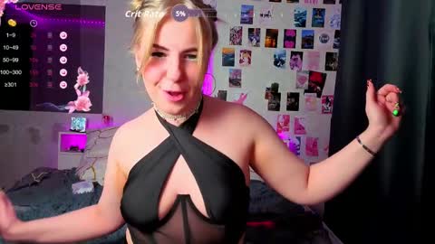 Jessy online show from April 2026 08:06:02 PM