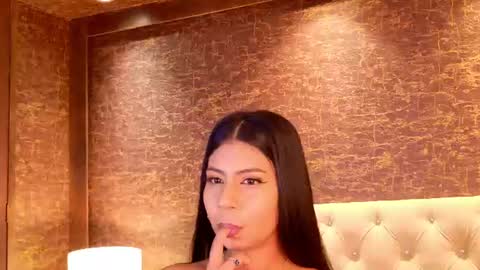 JESSY FORTUNE online show from July 2026 04:54:02 PM