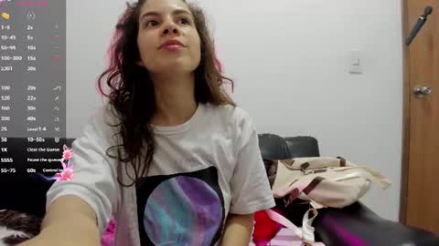 jessye_golden online show from July 2026 07:09:01 PM