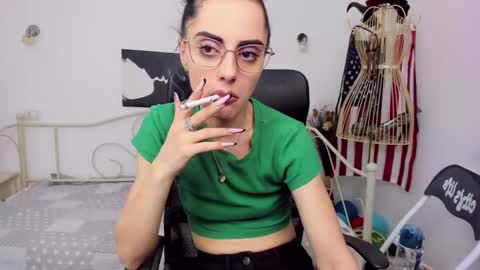 Jessy online show from January 2025 07:01:02 PM