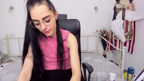 Jessy online show from February 2025 11:00:01 PM