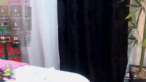 Jessy online show from December 2024 04:42:01 PM