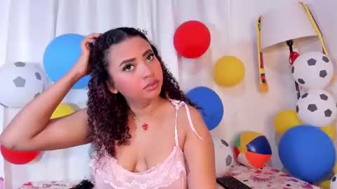 Jezzy Zoe online show from July 2026 09:23:01 AM