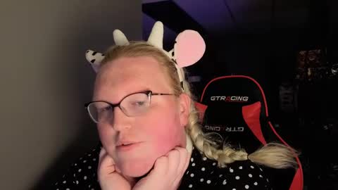 Snapshot of jestar625 chatting on September 2025 07:25:01 PM JesikaStar625 online show from September 2025 07:25:01 PM