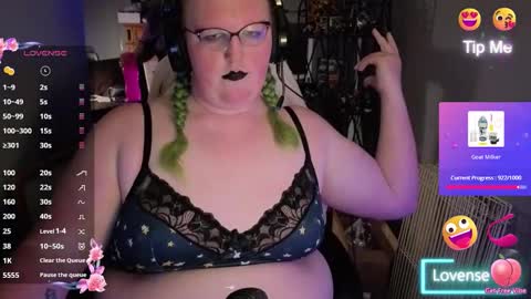 Snapshot of jestar625 chatting on November 2025 07:38:01 PM JesikaStar625 online show from November 2025 07:38:01 PM