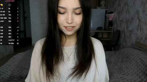 I am Gina ntmu Lets hit 10 Thumbs Up together online show from May 2026 08:54:02 AM