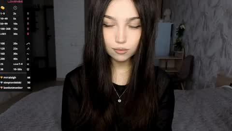 I am Gina ntmu Lets hit 10 Thumbs Up together online show from May 2026 06:43:02 AM