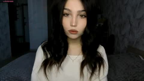 I am Gina ntmu Lets hit 10 Thumbs Up together online show from May 2026 04:43:01 AM