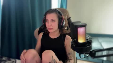 Snapshot of jettapaganelli chatting on March 2026 11:33:01 PM Alby online show from March 2026 11:33:01 PM