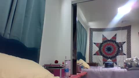 jeuelz1 online show from February 2025 10:31:01 PM