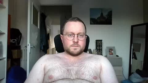 jeuneloup92 online show from January 2025 04:26:01 PM