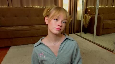 Snapshot of jewellhogan chatting on January 2026 08:29:01 AM Gwen online show from January 2026 08:29:01 AM