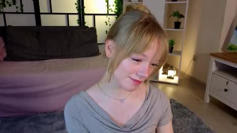 Snapshot of jewellhogan chatting on February 2026 08:10:01 PM Gwen online show from February 2026 08:10:01 PM