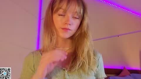 Gwen online show from July 2026 09:10:02 PM