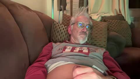 Snapshot of jewlronny chatting on March 2025 08:16:01 PM jewlronny online show from March 2025 08:16:01 PM