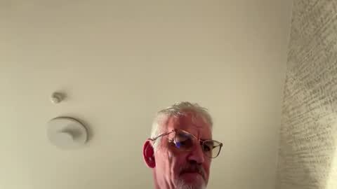 Snapshot of jewlronny chatting on October 2025 03:33:01 PM jewlronny online show from October 2025 03:33:01 PM