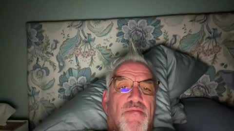 Snapshot of jewlronny chatting on November 2025 11:29:01 PM jewlronny online show from November 2025 11:29:01 PM