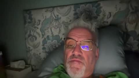 Snapshot of jewlronny chatting on November 2025 09:39:02 PM jewlronny online show from November 2025 09:39:02 PM