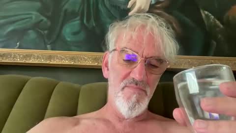 jewlronny online show from June 2026 06:44:01 AM