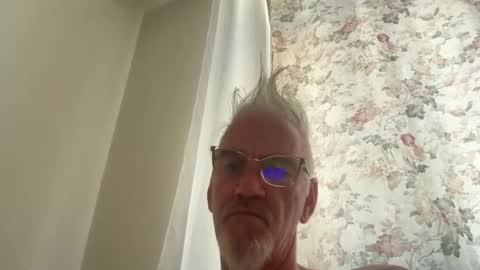 jewlronny online show from June 2026 07:14:01 AM