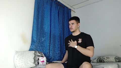 Juan David online show from January 2025 11:45:01 AM