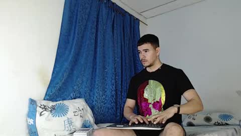 Juan David online show from February 2025 11:10:01 AM