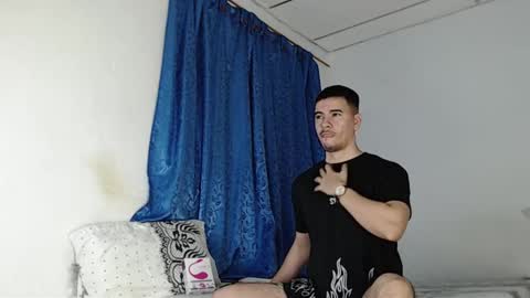 Juan David online show from February 2025 11:01:02 AM