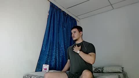 Juan David online show from February 2025 10:07:02 PM