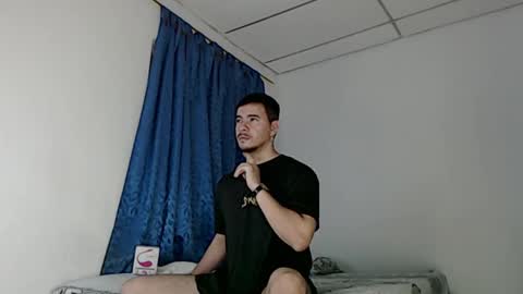 Juan David online show from February 2025 11:20:02 AM