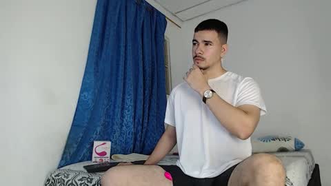 Juan David online show from November 2025 10:56:02 PM