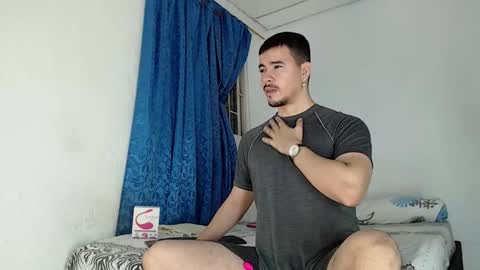 Juan David online show from November 2025 10:37:02 AM