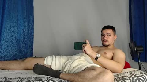 Juan David online show from April 2026 12:28:01 AM