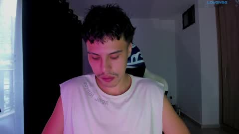 Snapshot of jeyden_camilo chatting on April 2026 09:31:02 PM Jeyden Camilo online show from April 2026 09:31:02 PM