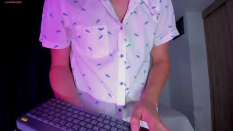 Snapshot of jeyden_camilo chatting on May 2026 03:12:01 AM Jeyden Camilo online show from May 2026 03:12:01 AM