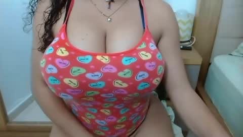 rousbigtits online show from June 2026 01:06:02 PM