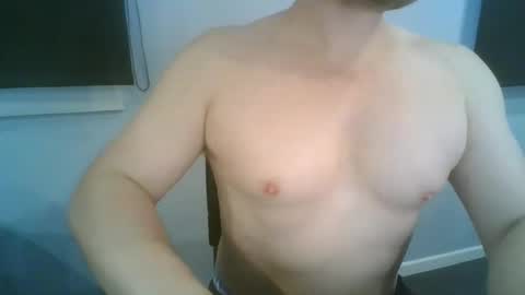 Snapshot of jezz045 chatting on May 2026 11:45:01 PM jezz045 online show from May 2026 11:45:01 PM