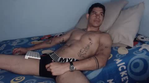 jffer_slhom online show from February 2026 04:11:01 AM