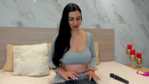 jhasly online show from April 2026 11:55:01 AM