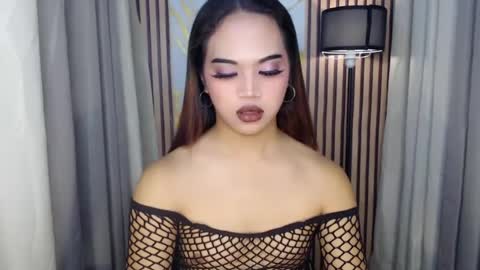 JHENA online show from July 2026 06:00:02 AM